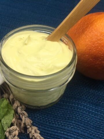 All-Natural DIY Whipped Body Butter (Photo by Viana Boenzli)
