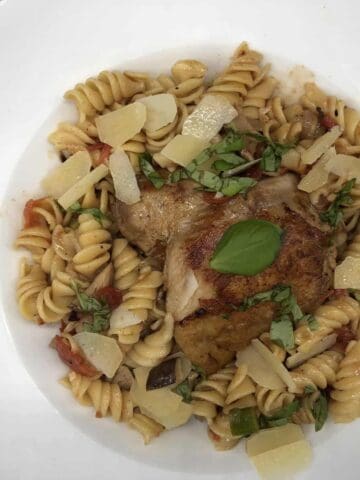One Pan Chicken Pasta - One Pan Pasta Heaven from the Essential Pantry (Photo By Erich Boenzli)