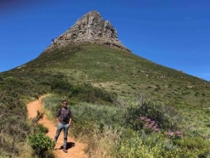 Walking - Lion’s Head, Cape Town (Photo by Martin Rütschi)