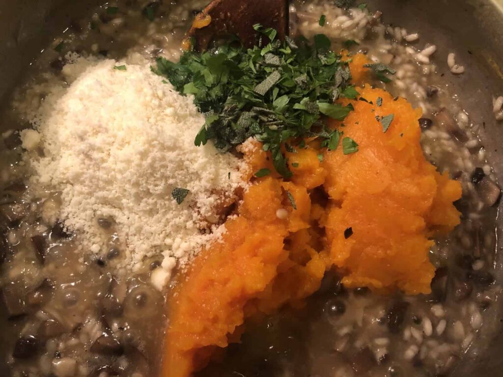 Butternut Squash Risotto - Let’s add some colors, shall we (Photo by Erich Boenzli)
