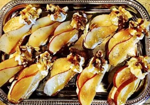 Christmas Party Appetizers (Photo by Viana Boenzli)