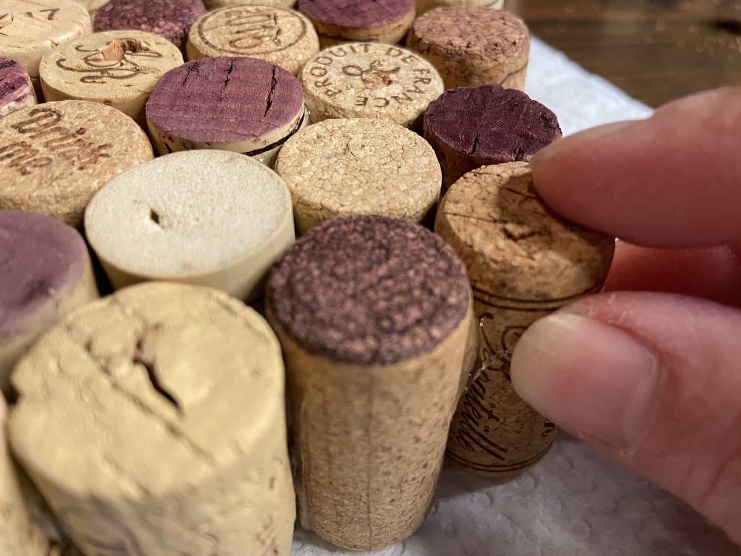 Standing corks on end and gluing them together.