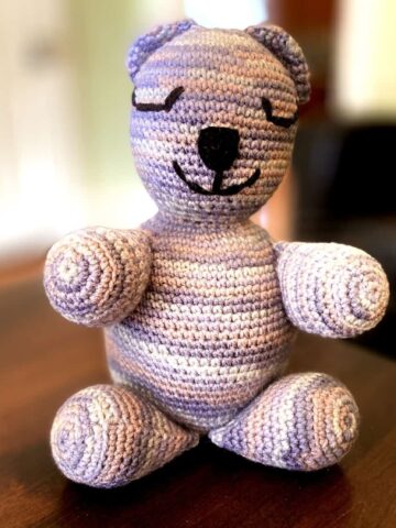 Little Bear Free Amigurumi Pattern (Photo by Viana Boenzli)