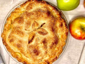 World's Best Apple Pie (Photo by Viana Boenzli)