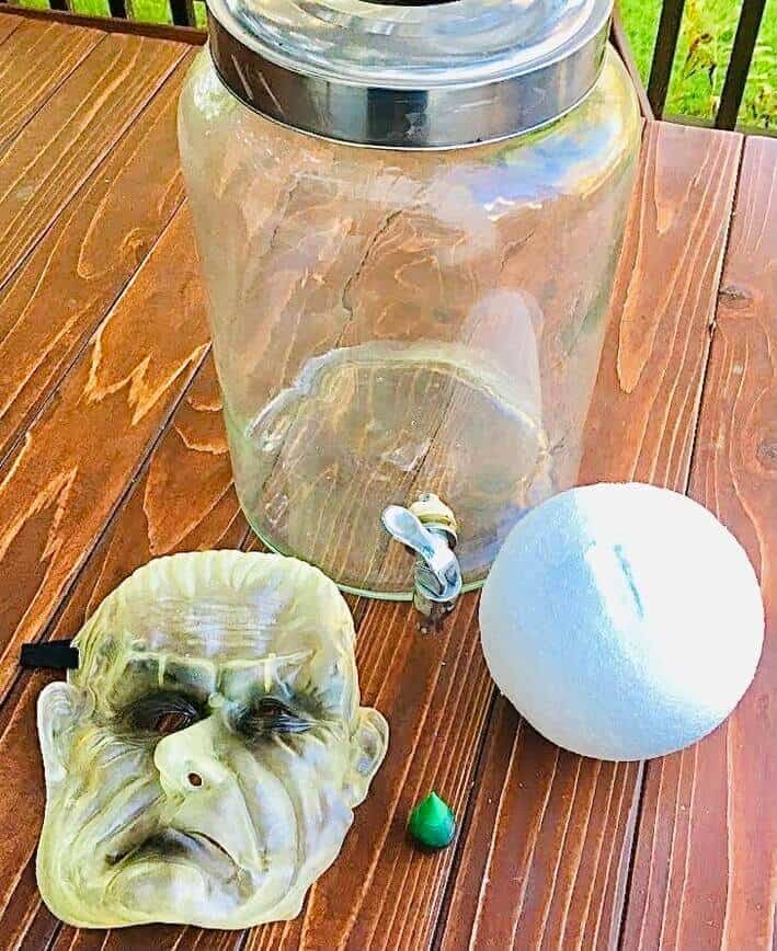 head in a jar halloween prop