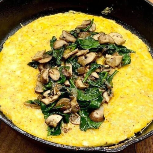 Spinach mushroom omelette