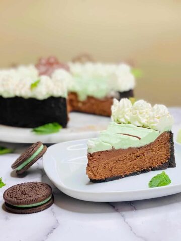 Mint Chocolate Cheesecake (Photo by Viana Boenzli)