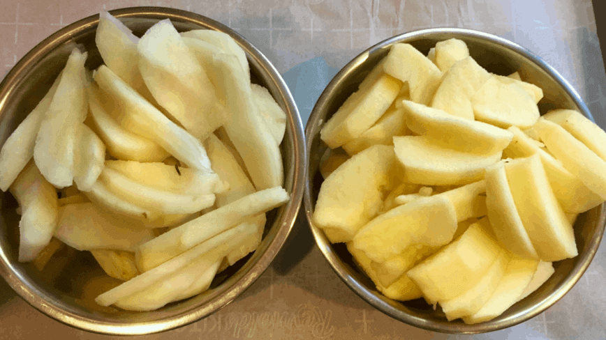 Sliced pears and apples.