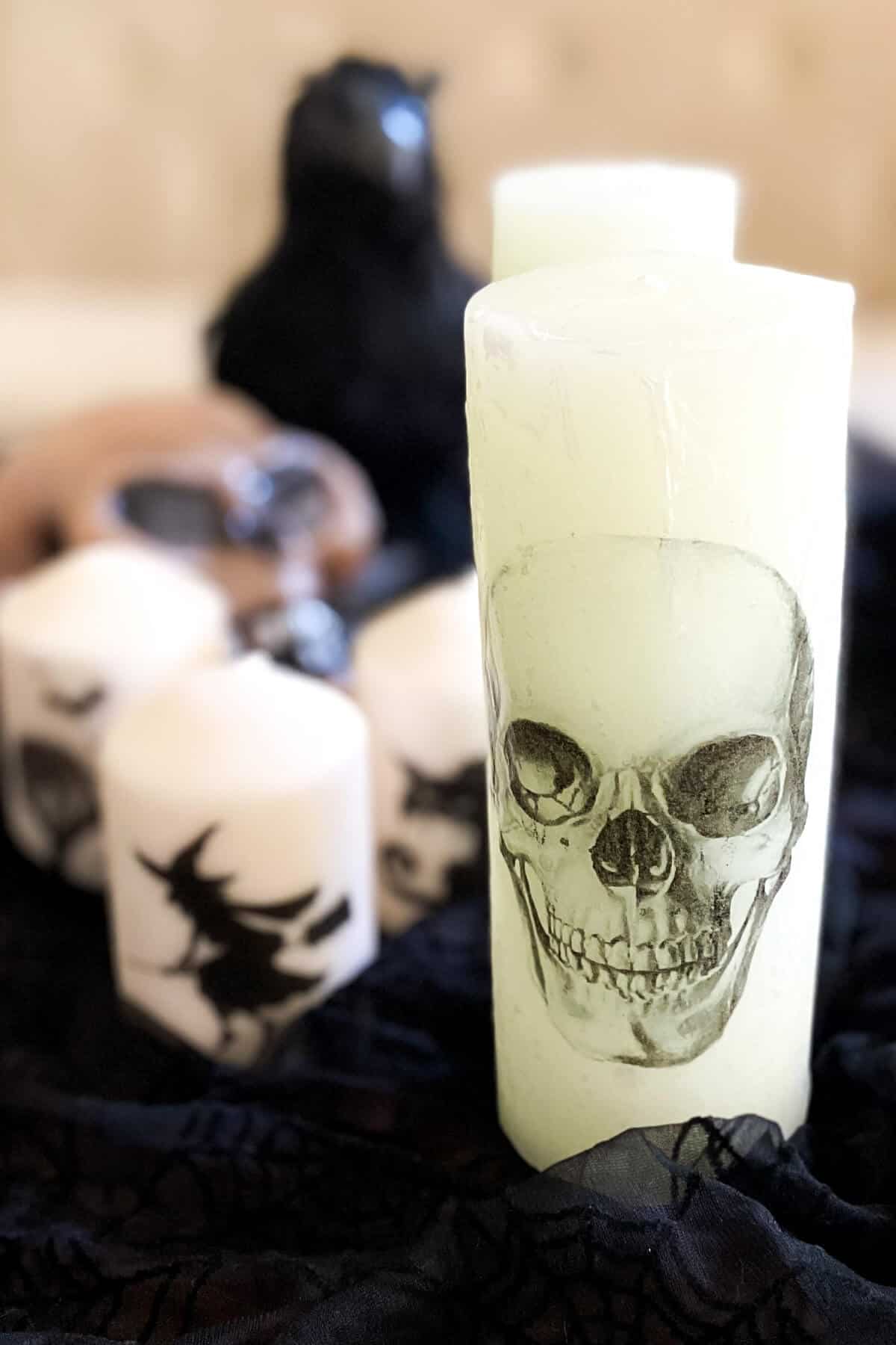 Skull candle.