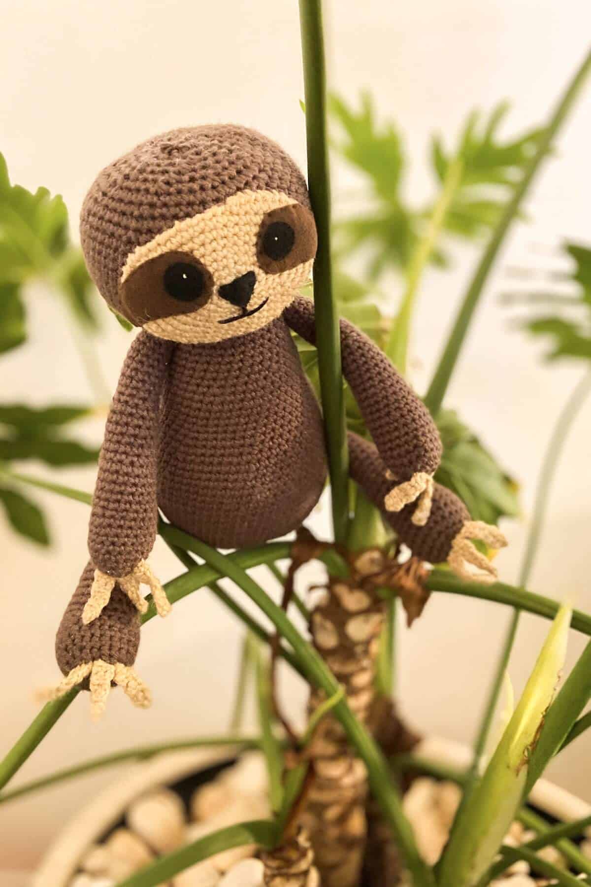 Crochet Sloth - Maplewood Road