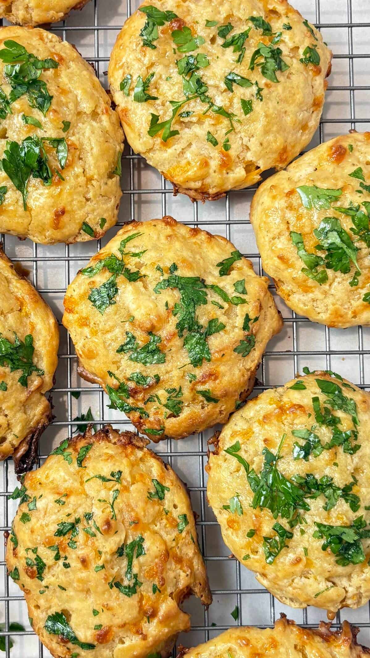 Biscuits cooling on a wire rack.